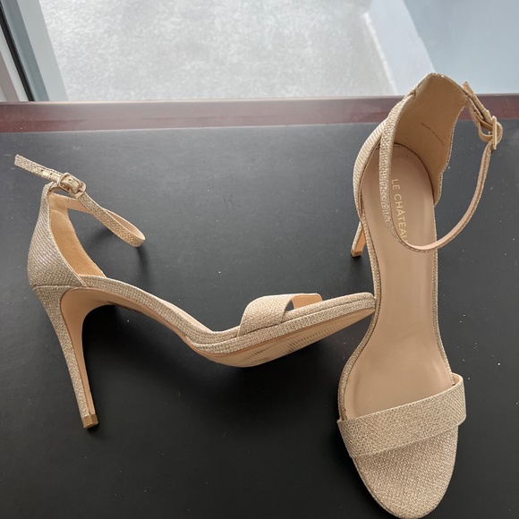 Light gold textured slingback heels - Picture 2 of 5